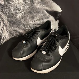 Nike Cortez